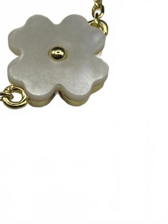 7" Mother of Pearl 3 Clover Bracelet - 18K Gold over .925 Sterling Silver - Picture 3 of 5